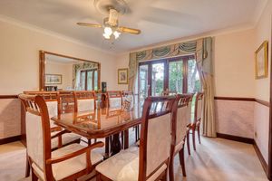 Dining Room- click for photo gallery